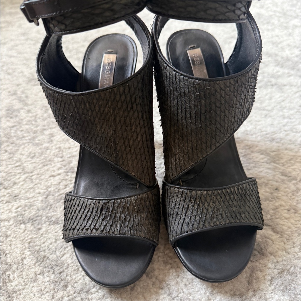 BCBGMaxAzria Black Textured Leather Wrap Heels